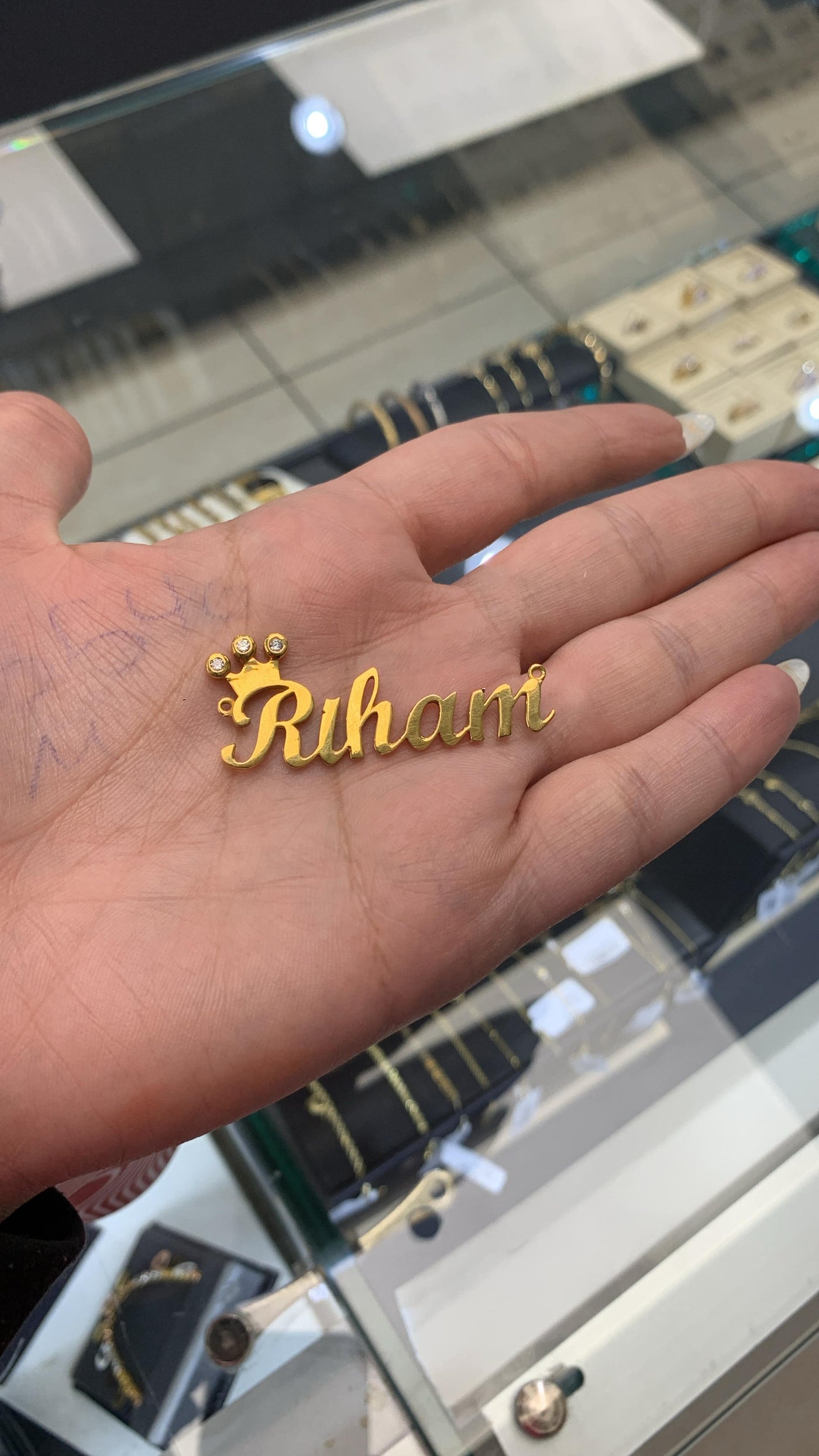 21K Gold Name Pendant