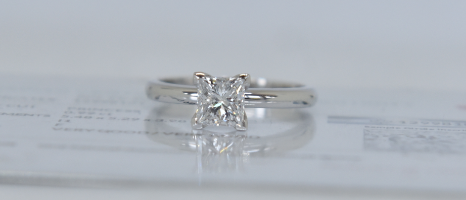 princess cut 14kt gold ring